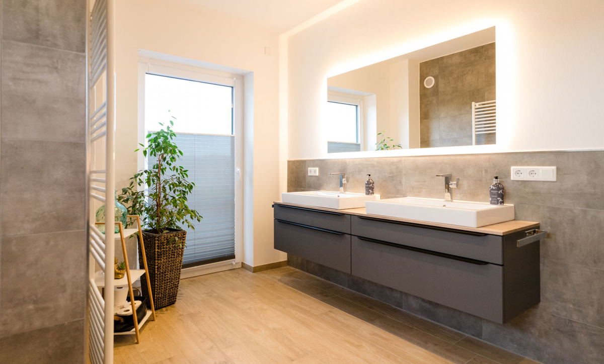 Modisches Badezimmer